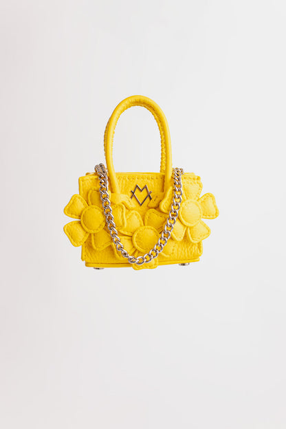 Lupita Bebe de Amarillo
