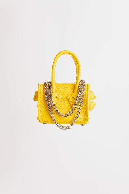 Lupita Bebe de Amarillo