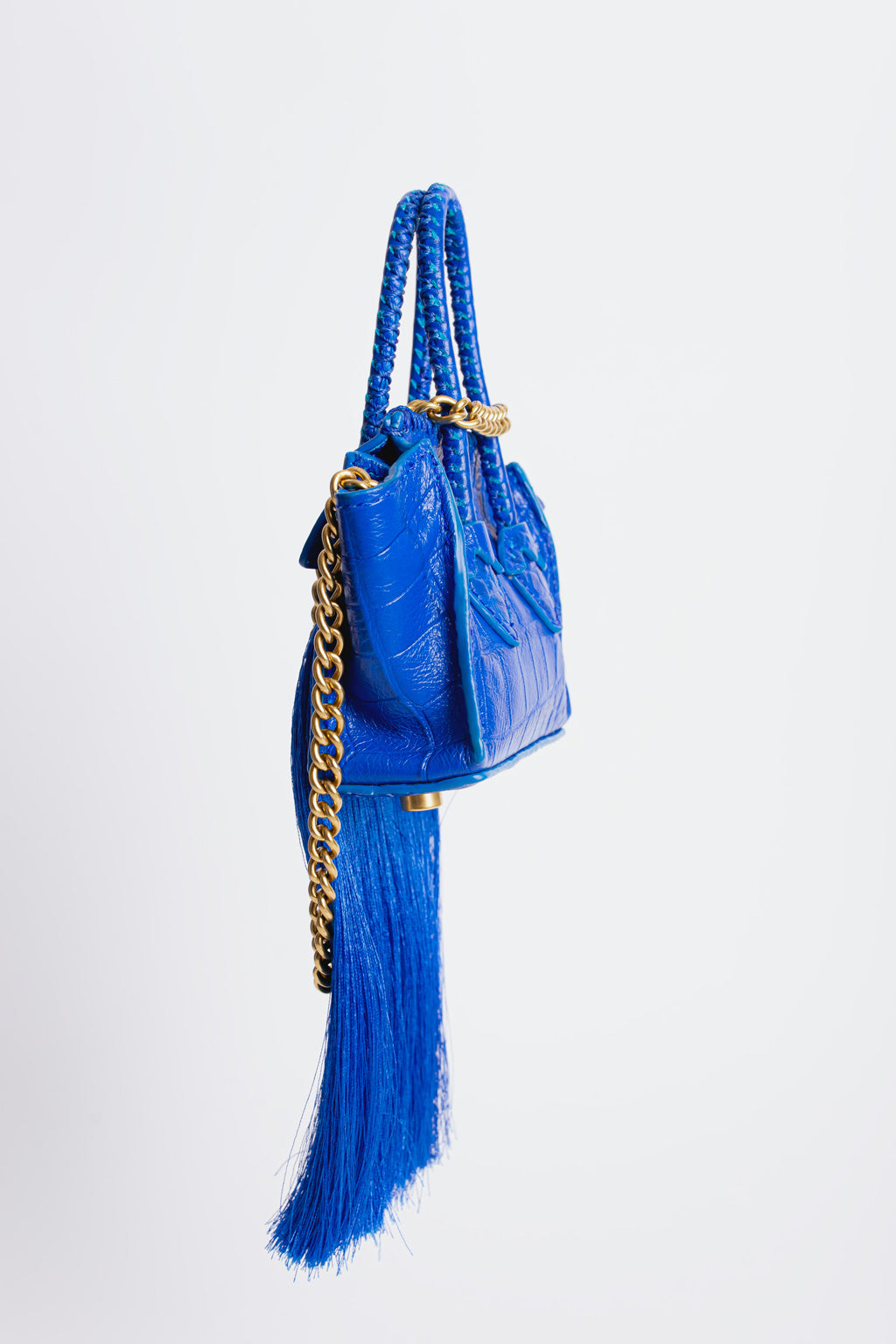 La Bebe en Blue cocodrile