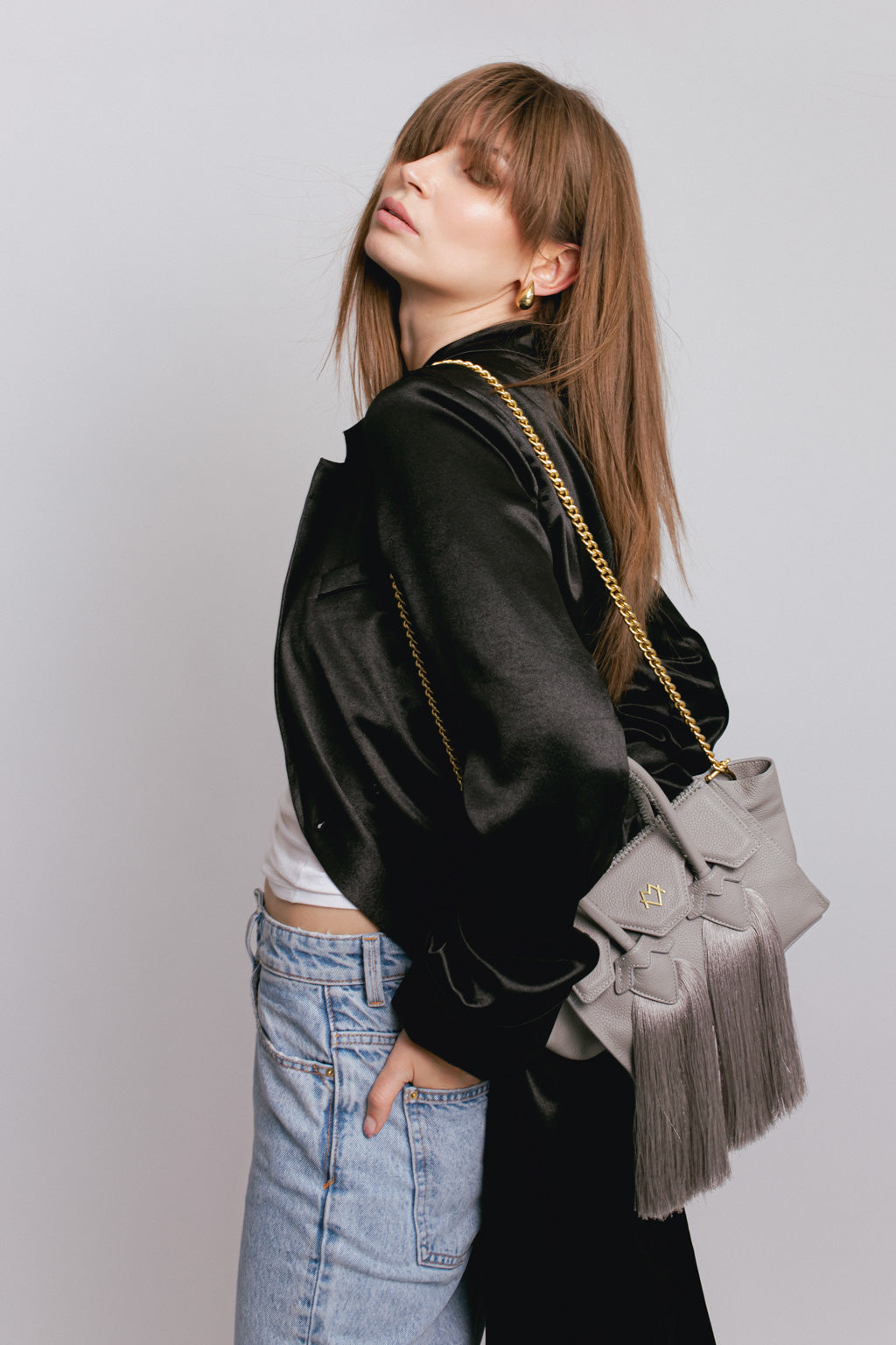 Valentina in Gray